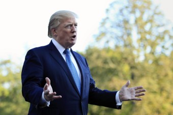 Republikánov vystrašil prieskum v rurálnej Iowe, Trump varuje pred podvodmi v Pensylvánii
