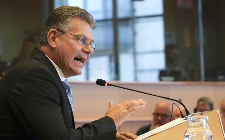 Výbory europarlamentu potvrdili slovenského nominanta, členom eurokomisie bude piatykrát
