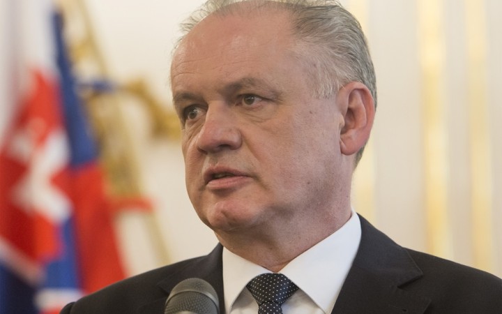 Prezidentská kancelária stopla exprezidentovi rentu na základe lex atentát