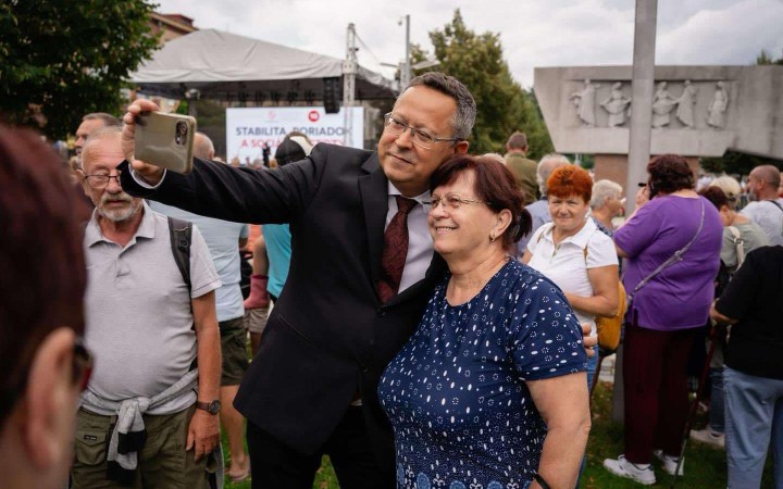 Škrty pocítia rodiny s deťmi viac ako dôchodcovia. O koľko eur prídu?