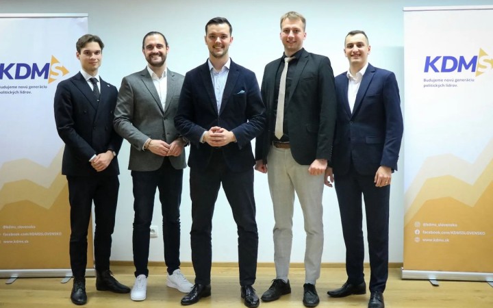 KDMS si na sneme zvolila nové predsedníctvo, šéfom na dva roky bude Adam Bátovský