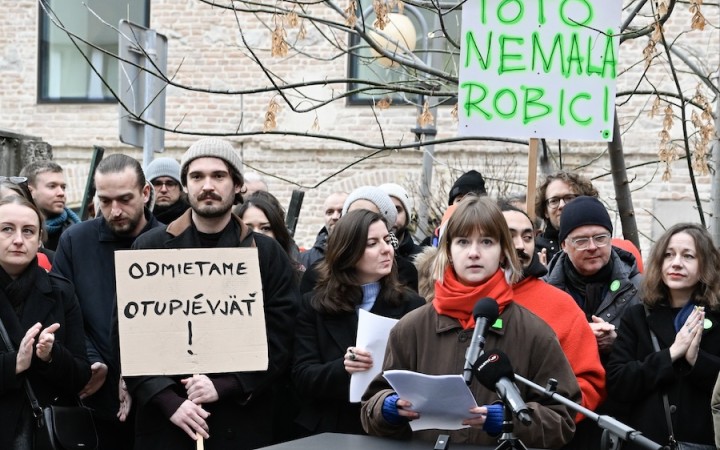 Ak sa chaos neskončí, dve tretiny pracovníkov podajú výpovede