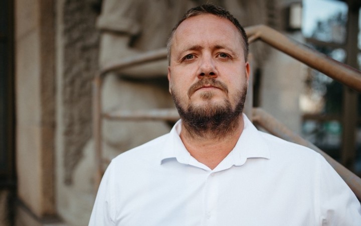 Minister Eštok nás chce vyhodiť z polície, aby sme nevyšetrovali ich kauzy