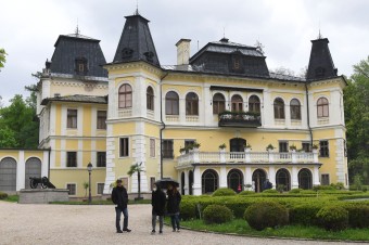 Ministerke kultúry odkázali, že nechcú byť rukojemníkmi a nesúhlasia s výberom novej riaditeľky