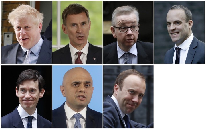 Zo súboja o lídra britských konzervatívcov odstúpil minister Matt Hancock