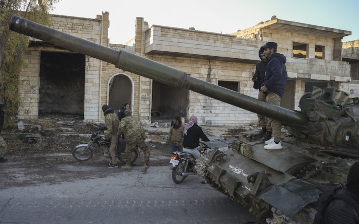 Sýrske Aleppo už nie je pod kontrolou vlády Bašára Asada prvýkrát od začiatku konfliktu