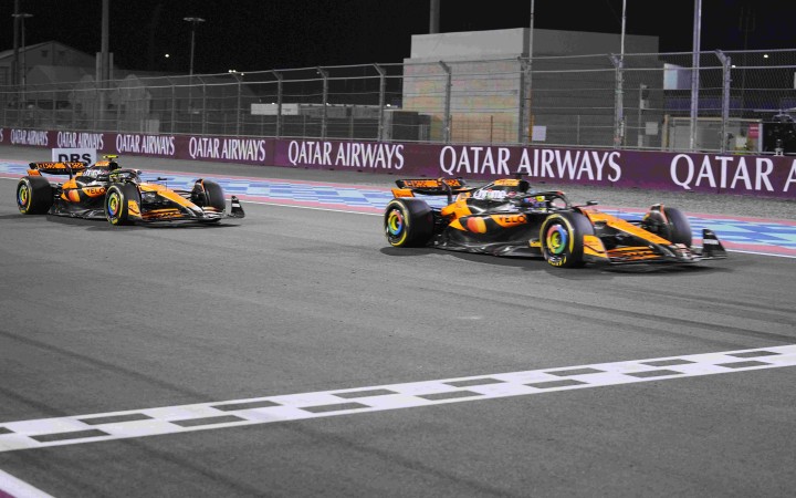 McLaren si ide po 26 rokoch po titul. Zabrániť mu v tom môže iba Ferrari