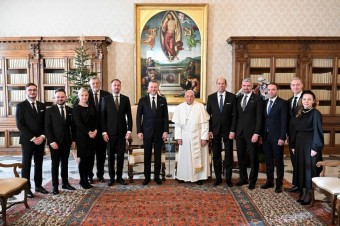 Nerozdával len dary, ale aj sľuby