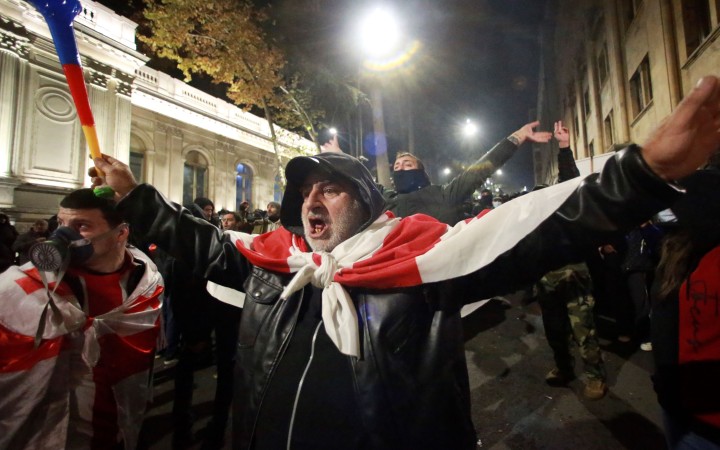 Demokracia ohrozená je, no nesmieme rezignovať na hľadanie pravdy