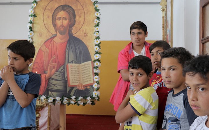 Keď to na liturgii rozpália Rómovia (fotoreportáž)