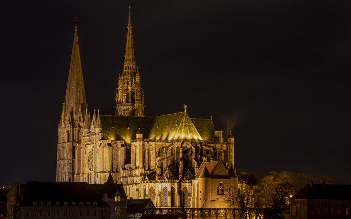 Katedrála Notre-Dame de Chartres oslavuje tisíc rokov od svojho založenia