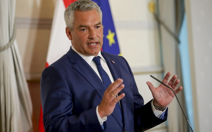 Rakúski ľudovci prerušili koaličné rokovania so sociálnymi demokratmi