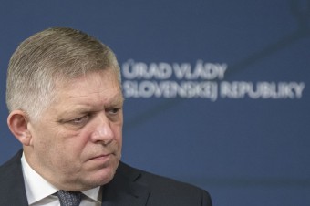 Tvrdí, že nahrávky z chaty sa ho veľmi dotkli. Obmedzí informovanie o pracovných cestách