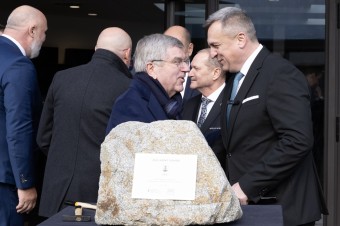 Šéf Medzinárodného olympijského výboru poklepal základný kameň, na slávnosti bol aj Danko