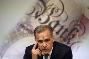 Clá sú v prípade brexitu bez dohody nevyhnutné, tvrdí guvernér Bank of England