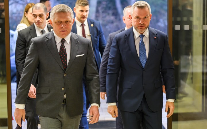 Hovoria o plánovaných útokoch na ústavné zriadenie, varujú pred provokáciami na protestoch