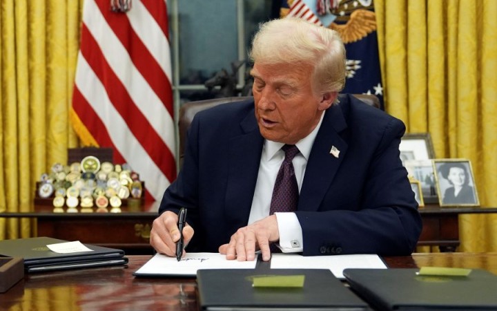 Donald Trump podpísal zákaz používania peňazí z daní na financovanie potratov v zahraničí