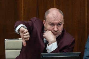 SNS už viac s huliakovcami rokovať nebude, povedal líder národniarov