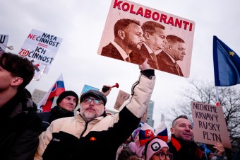 Na námestia i tak prišli znovu desiatky tisíc ľudí (+ foto)