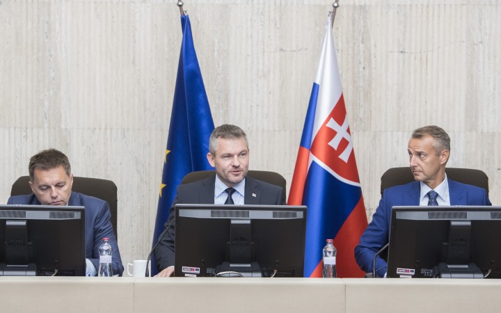 Vláda sa bude zaoberať rekonštrukciou nemocníc aj hradu Krásna Hôrka