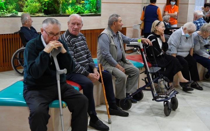 Seniori dostanú v decembri o 61 eur viac ako minulý rok