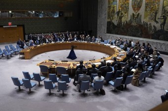 USA presadili návrh na rýchly koniec vojny na Ukrajine, Rusko už nenazývajú agresorom. Čo ponúka Putin?