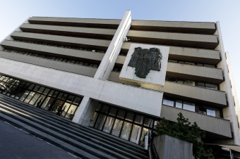 Sudcu najvyššieho súdu mali pre nehodu obviniť z prečinu usmrtenia