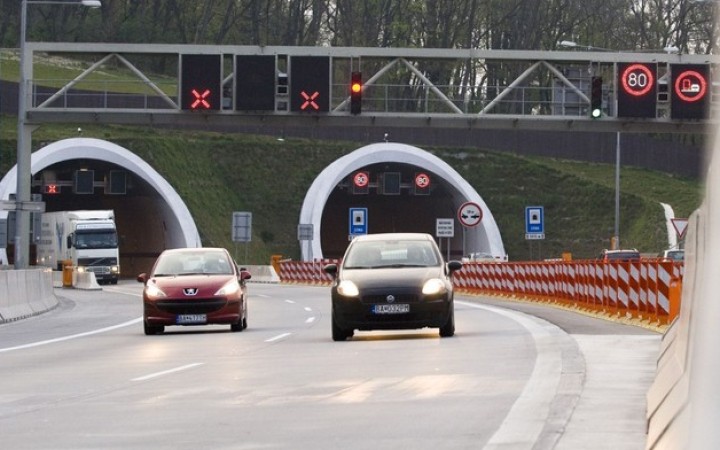 Tunel Karpaty alebo Ako minúť miliardy bez efektu