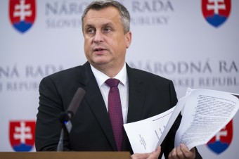 Danko nepodporil Kaliňákove návrhy. Hľadá témy na zvýšenie percent, vraví Gašpar