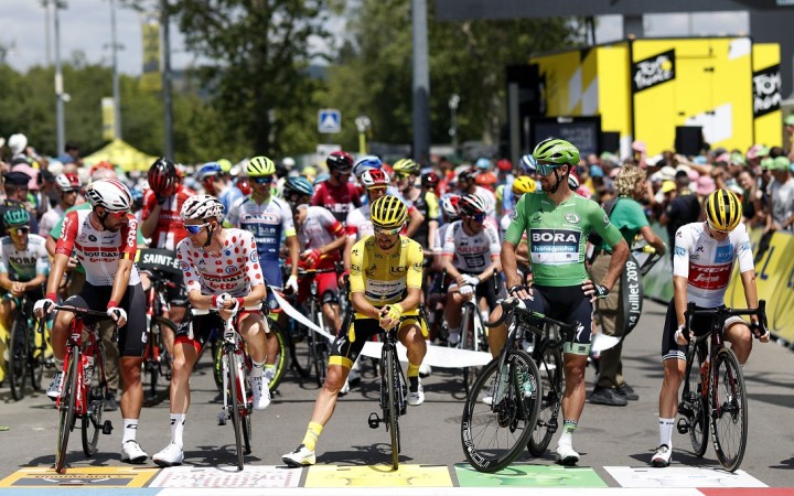Víťaz Okolo Slovenska vedie Tour, Sagan komfortne v zelenom
