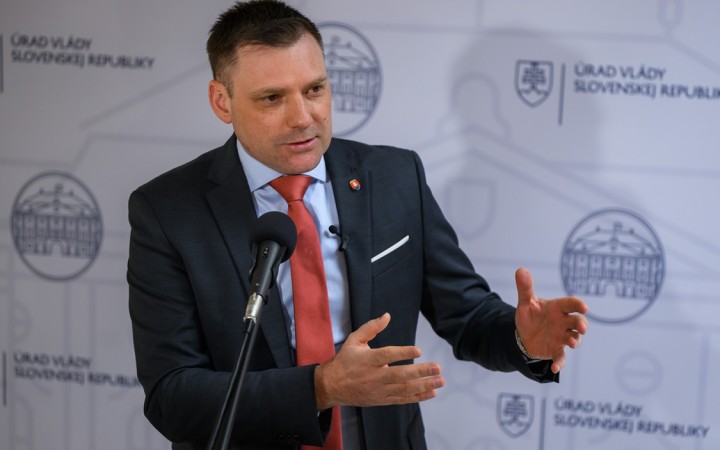 Platiť bude v 55 okresoch. Vláda schválila odstrel 350 jedincov