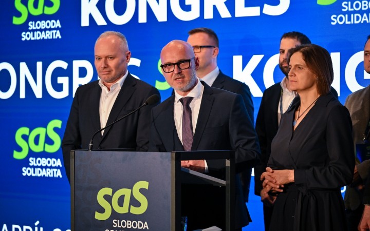 SaS vylúčila povolebnú spoluprácu s Hlasom a Republikou