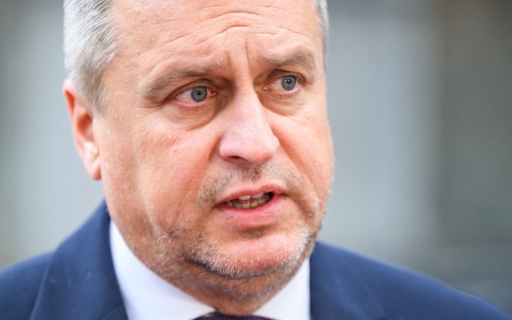 Chce predložiť uznesenie, ktorým vyzve Fica blokovať protiruské sankcie