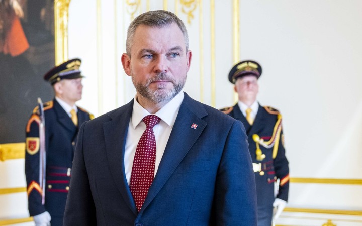 Pellegrini kritizuje covidové amnestie, nepodpíše ani doživotnú rentu pre Žilinku