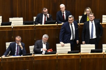 Novelu sprevádzali zmeny na poslednú chvíľu. Časť mimovládok bude musieť vykazovať menej než teraz