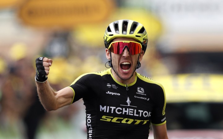 Simon Yates triumfoval v 15. etape Tour de France