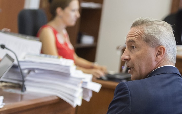 Mika tvrdí, že ako riaditeľ Markízy o zmenkách nevedel