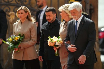 Niektorí európski politici blokujú snahy Ukrajiny pre lepšie miesto na tribúne na Červenom námestí