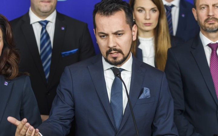 Označila ho za nezákonné. Trestné oznámenie podal Ficov poradca Lindtner