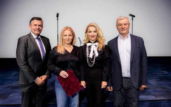 Martina Flašíková si prevzala dekrét o vymenovaní do funkcie generálnej riaditeľky STVR