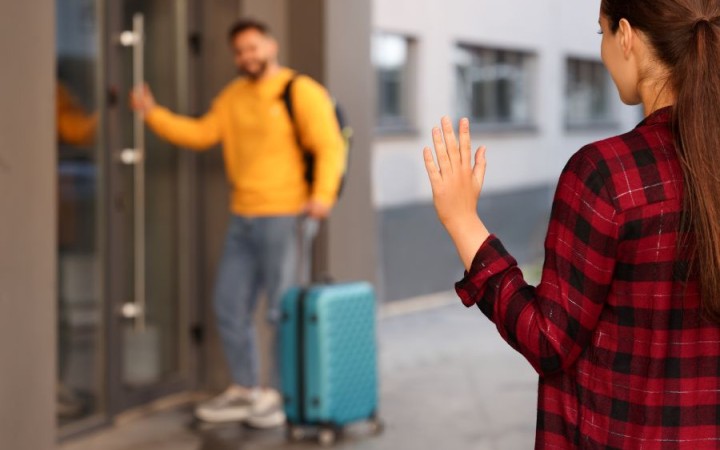 Dokáže vzťah na diaľku prežiť? Dostal som skvelú pracovnú príležitosť, ale mám obavu odísť
