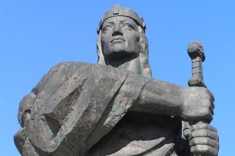 Knieža Pribina a jeho strastiplná kariéra
