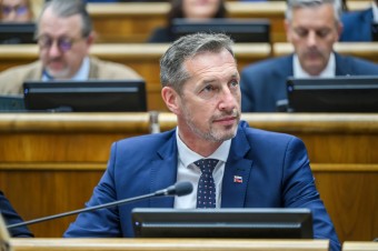 KDH doručí 10 hlasov, ale budeme rokovať o našich troch návrhoch, vraví Majerský