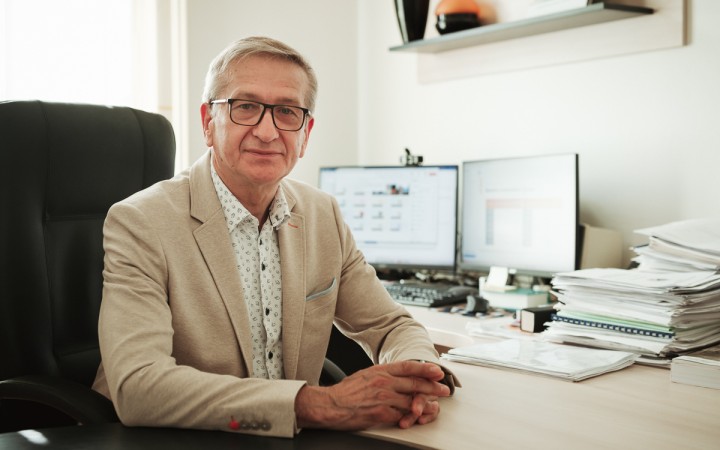 Na univerzitu sa nám hlásia aj študenti, ktorí nevedia sčítať zlomky. Matematika patrí do všeobecného vzdelania