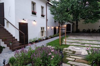 Koncerty v záhrade Domu Albrechtovcov, koncerty na historických organoch