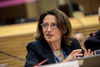 Posilnením emisných cieľov dráždi Komisia aj vlastných europoslancov. Ľudovci sľubovali opak