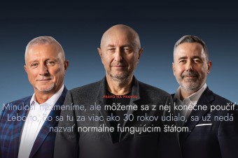 Podpisy pre stranu mu zháňa Filip Sulík, s ktorým navštívil Bombica vo väzbe. Fica má za vlastizradcu