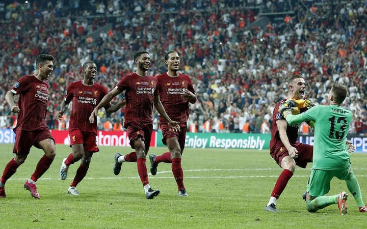 Liverpool zdolal Chelsea v rozstrele a získal Superpohár UEFA
