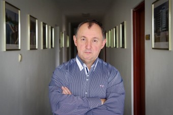 Z pomníkov sme prešli na interiérový kameň, aby sme prežili, a dnes sme lídrami na trhu