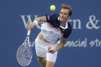 Djokovič vypadol v semifinále v Cincinnati, nestačil na Medvedeva